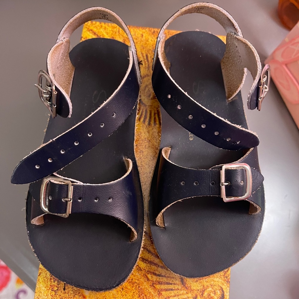 Toddler girls navy Sun-San sandals size 9